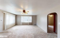 223 N 1st St, Greene, IA 50636