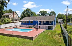 51 Loockerman Avenue, Poughkeepsie, NY 12601