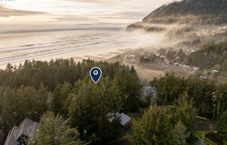 108 COLLEGE AVE, Manzanita, OR 97130