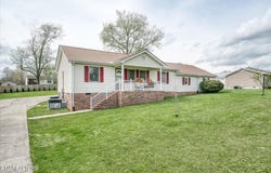 65 Gwyndaland Drive, McMinnville, TN 37110