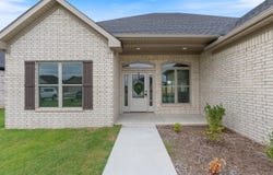 4 Evening Star Cove, Greenbrier, AR 72058