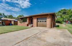 2309 W Glenhaven Drive, Midwest City, OK 73110