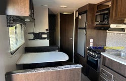 1819 Country Road 1001, Pearsall, TX 78061