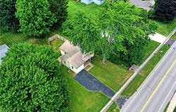 449 E Main Street, Cortland, OH 44410