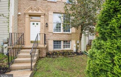 2102 COMMISSARY Circle, ODENTON, MD 21113