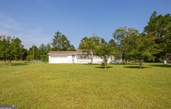 6499 Bailey, Blackshear, GA 31516