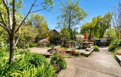 3981 F Street, Eureka, CA 95503