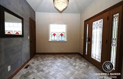 306 Grandview Circle, Garden City, KS 67846