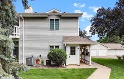 3566 Blue Jay Way, Eagan, MN 55123