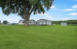 16707 Hwy 57, Aplington, IA 50604