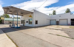 37087 CA-299, Burney, CA 96013