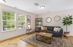 15203 Greenbelt Drive, Urbandale, IA 50323