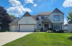 9790 85th Street Place S, Cottage Grove, MN 55016