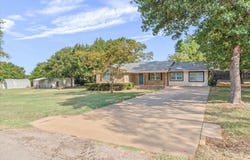 2941 Trey Circle, Athens, TX 75752