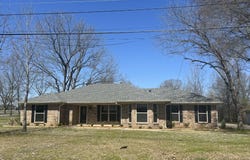 1307 E 48TH STREET, Texarkana, AR 71854
