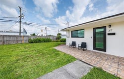 30 NW 56th Ct, Miami, FL 33126