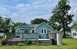 105 S PEARL ST., Waynesfield, OH 45896