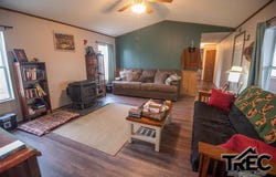 877 Roney Ave, Powell, WY 82435