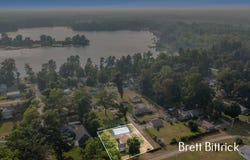 37011 Wahimund Avenue, Paw Paw, MI 49079