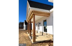 GLENAIRE Road lot: 85, BUNKER HILL, WV 25413