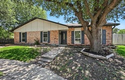 5024 Middleton Circle, The Colony, TX 75056