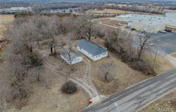 1311 Beck Lane, Lebanon, MO 65536