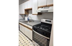 1704 Summit Pointe, Scranton, PA 18508