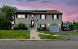 17 Cedar Drive, West Warwick, RI 02893