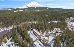 87758 E CREEK RIDGE Rd, GovernmentCamp, OR 97028