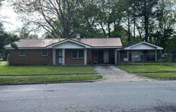 904 Belmont Drive, Pine Bluff, AR 71601