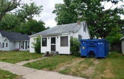 229 S Pleasant Street, Watervliet, MI 49098