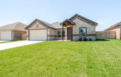 1706 Northridge Street, Dumas, TX 79029