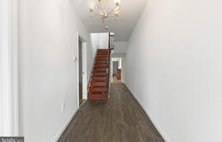 211 BROAD STREET, BEVERLY, NJ 08010