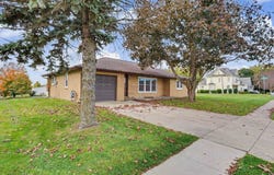 306 W Union Street, Edgewood, IA 52042