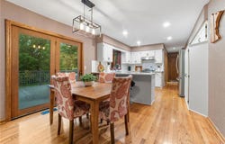 11770 40th Place N, Plymouth, MN 55441
