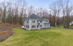 7 Ridge Valley Road, Newtown, CT 06482