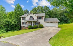 1626 Lagenia Court, DALTON, GA 30721