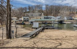 28 Delancey St., Sunrise Beach, MO 65079