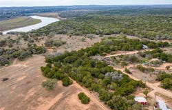 5621 Shirley DR, Marble Falls, TX 78654