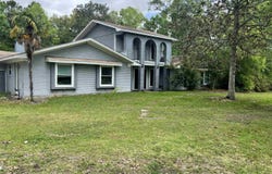 1900 J P White Drive, Silsbee, TX 77656