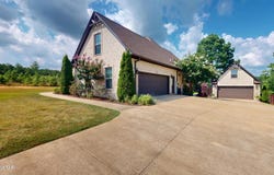 338 Beasley Drive, Lexington, TN 38351