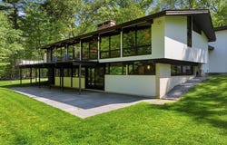 59 Prospect St, Sherborn, MA 01770