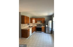 17-4 CRANBERRY, READING, PA 19606