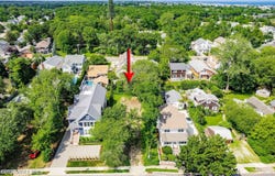 230 Bridge Avenue, Bay Head, NJ 08742