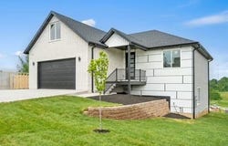 2113 N 26th Street, Ozark, MO 65721