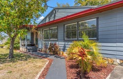 800 N WALTON AVENUE, TARPON SPRINGS, FL 34689