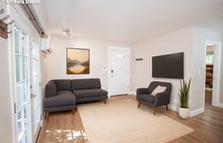 2031 W 14TH PL, Eugene, OR 97402