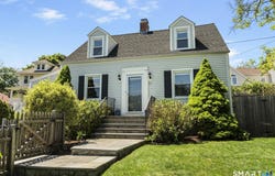 77 Round Hill Road, Fairfield, CT 06824