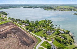 139 Lakeshore Drive, Waxahachie, TX 75165