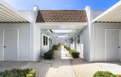 11210 CARRIAGE HILL Drive, PORT RICHEY, FL 34668